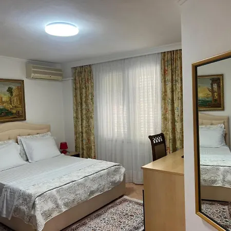 Cityscape Appartement Tirana